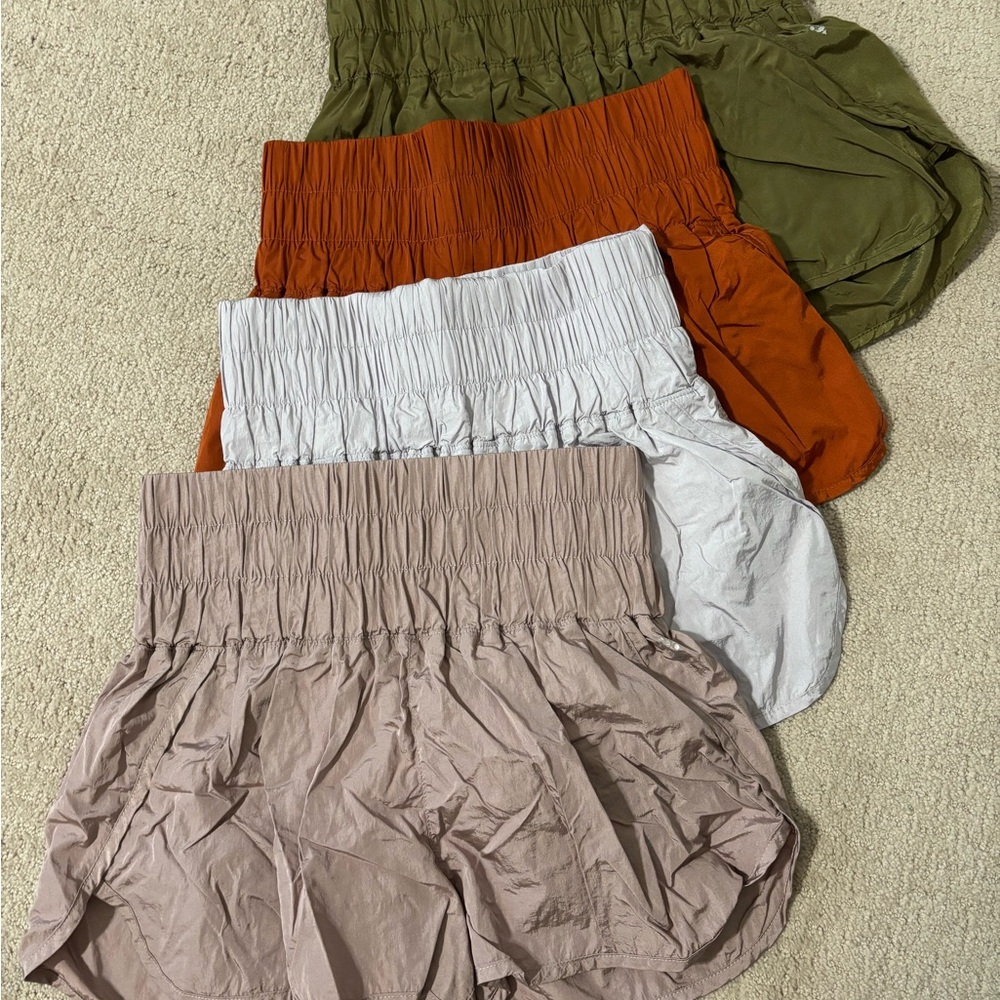 Set of Four High-Waisted Shorts in Various Colors